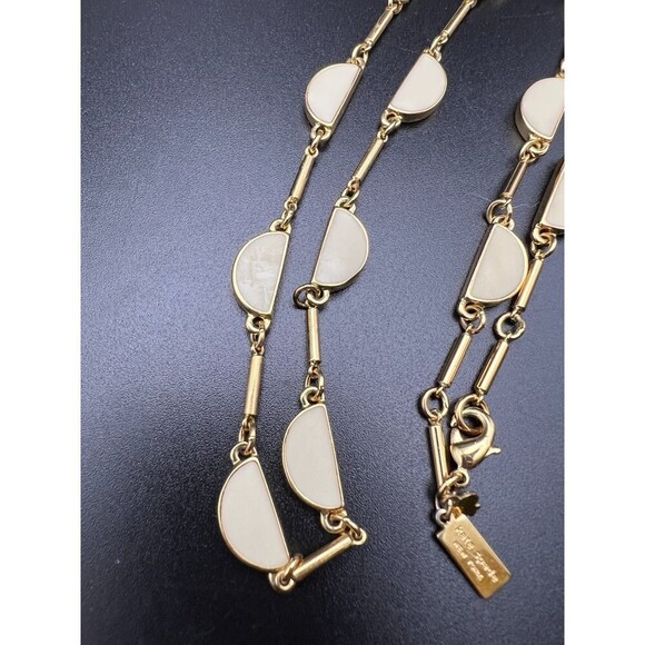 KATE Spade Scalloped Necklace - Picture 4 of 9